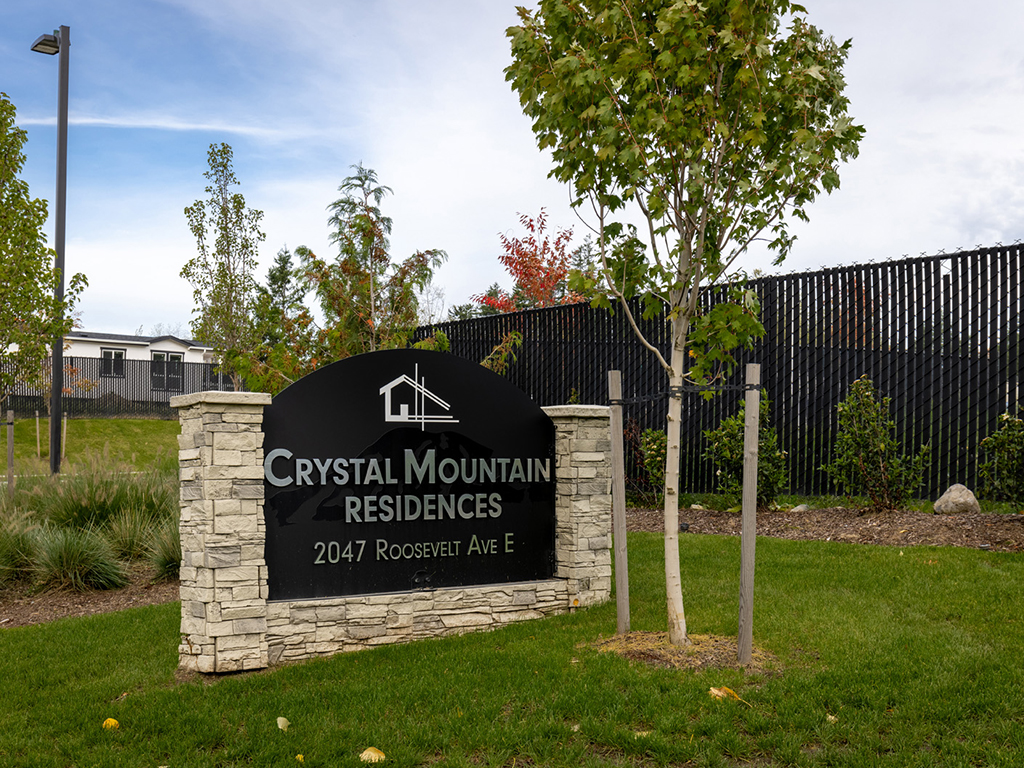 residential community stone monument sign